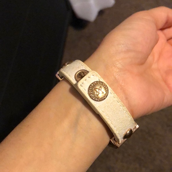 BCBG Fearless bracelet - Picture 4 of 4